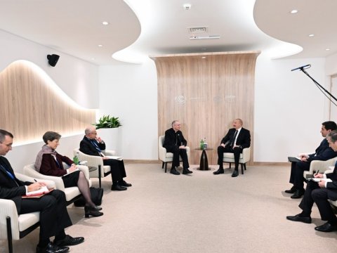 Prezidentlə kardinal arasında görüş