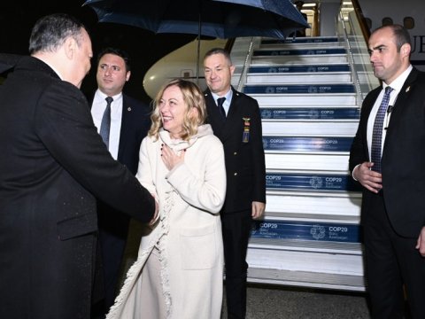 Ciorcia Meloni Azərbaycana gəldi