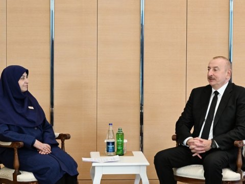 İlham Əliyev İranın vitse-prezidenti ilə görüşdü