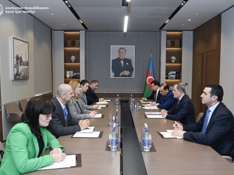 Ceyhun Bayramov BMT baş katibinin köməkçisi ilə görüşdü