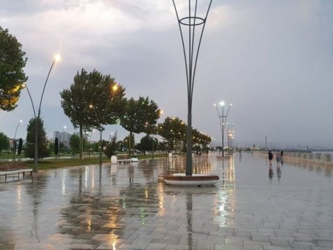 Bakıya yağış, rayonlara qar yağacaq - Sabahın havası