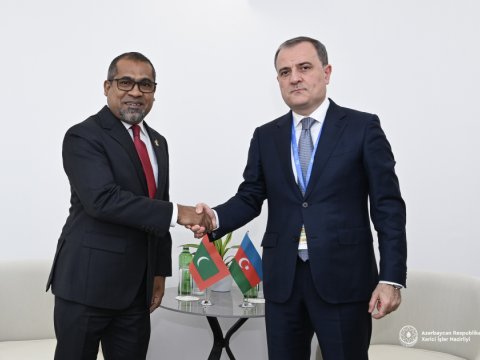 Ceyhun Bayramov həmkarı ilə müzakirələr apardı