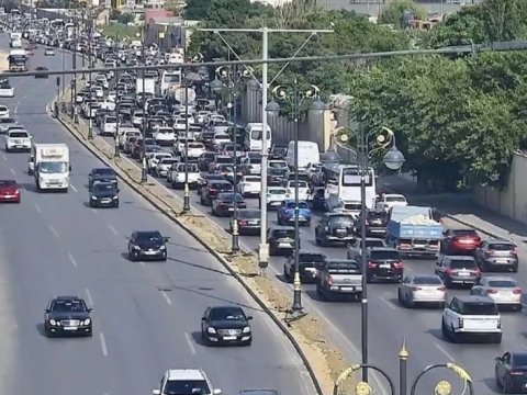 Bu yollarda tıxac var