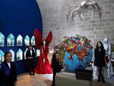 İçərişəhərdə &ldquo;Qurama Art: EKO İnstalyasiya&rdquo; sərgisi açılıb - FOTO