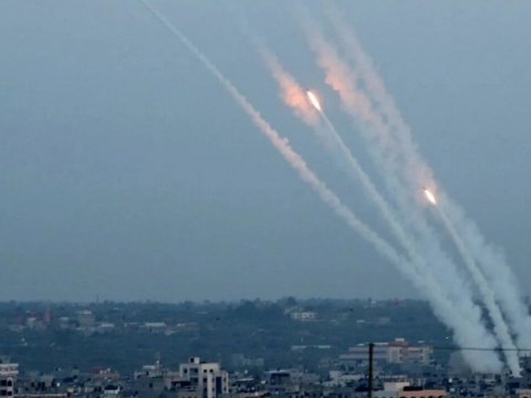 Livandan İsrailə 15 raket atıldı