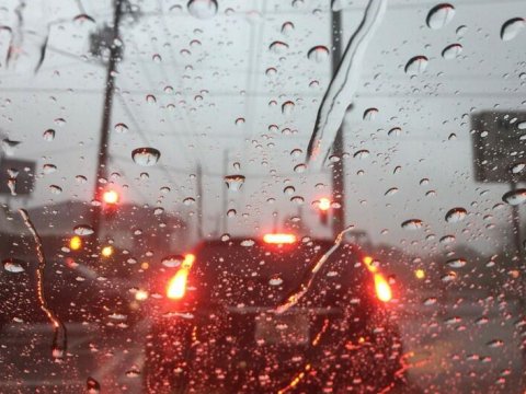 Günün havası - Bakıda leysan yağış, rayonlarda qar...&nbsp;