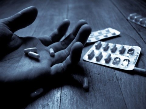 Aşırı doza narkotikdən ölənlərin SAYI