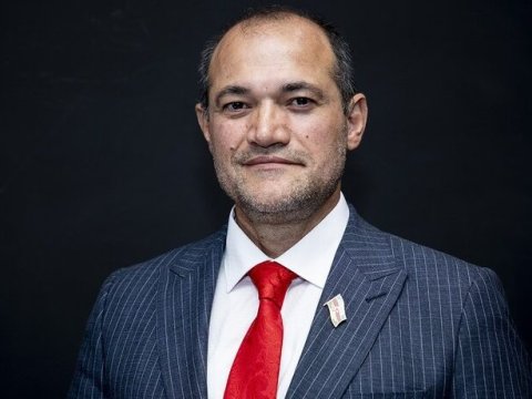 Deputat xaricdə təhsilə pul ayrılmasına QARŞI ÇIXDI