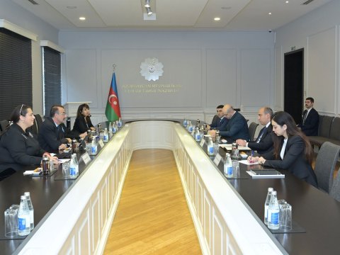 Emin Əmrullayev Dünya Bankının Təhsil üzrə Qlobal Direktoru ilə görüşüb