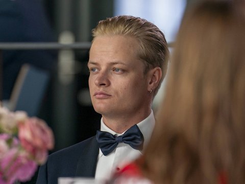 Şahzadənin oğlu zorlamada ittiham olunub