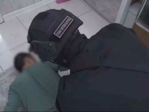 Türkiyədə əməliyyat keçirildi -&nbsp;FETÖ liderinin mühafizəçisi saxlanıldı