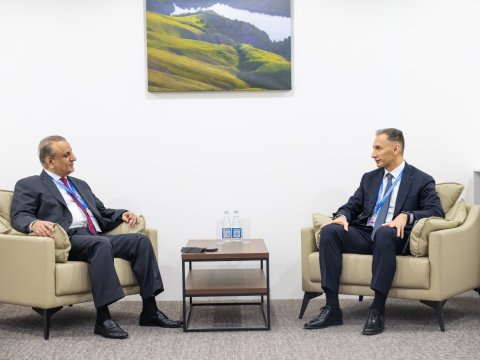 Rəşad Nəbiyev pakistanlı nazirlə görüşdü