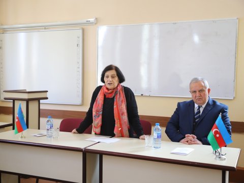 GDU-da Azərbaycanın dünyaya töfhəsi müzakirə edildi
