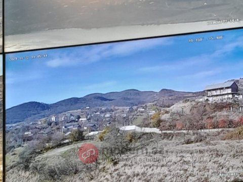 Qazaxda maraqlı hadisə - Sərhəd xətti Xeyrimlidəki evin ortasından keçir&nbsp;- FOTO