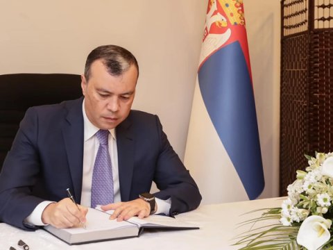 Nazir sabiq direktora vəzifə verdi