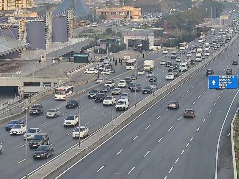 Hazırda tıxac olan YOLLAR&nbsp;