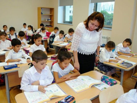 Bəzi məktəblərdə dərslər BAŞLADI