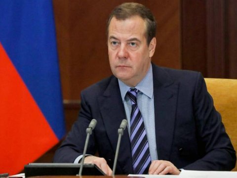 &ldquo;ABŞ və NATO Rusiyaya qarşı genişmiqyaslı müharibəyə qoşulub&rdquo; - Medvedev