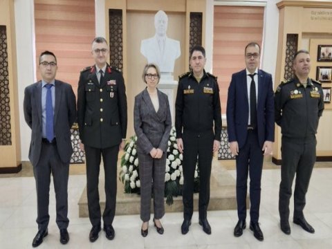 NATO nümayəndələri Bakıda