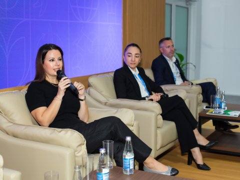 "Azercell" panel müzakirə keçirdi&nbsp;- FOTOLAR