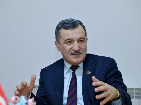 Deputatdan universitetlərlə bağlı TƏKLİF