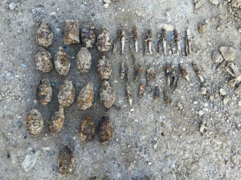 Sarayda xeyli hərbi sursat aşkarlandı&nbsp;-&nbsp;VİDEO