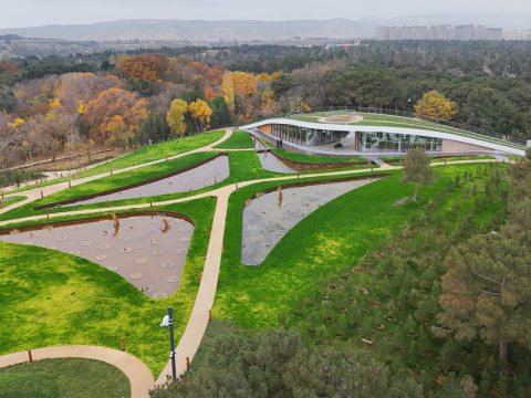 Mərkəzi Nəbatat Bağından ən son FOTOLAR