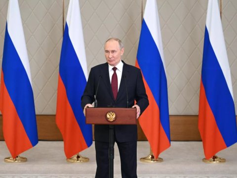 Putin nüvə stansiyasından danışdı