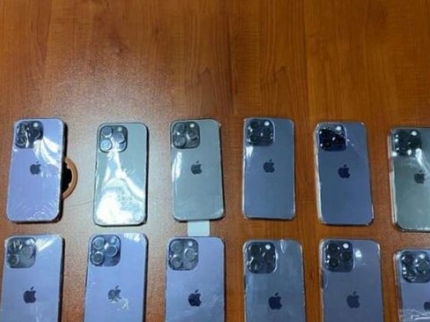 Gömrükdə telefon əməliyyatı