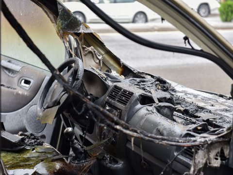 Bakıda "Opel" YANDI