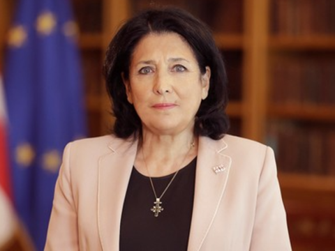 Zurabişvilidən şok qərar: vəzifədən getməyəcək?