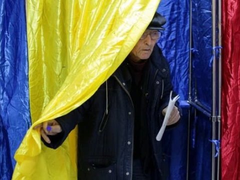 Rumıniyada parlament seçkiləri KEÇİRİLİR