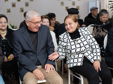 Azercell ahıllar üçün təlim keçirib - FOTO