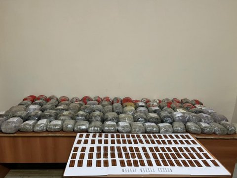 Azərbaycana 80 kq narkotik keçirmək istəyənlər TUTULDU