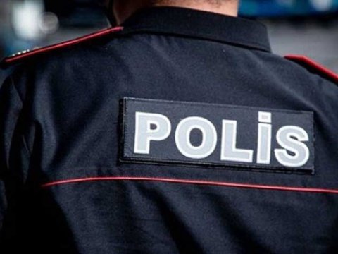 Silahı ilə ehtiyatsız davranan polis VƏFAT ETDİ