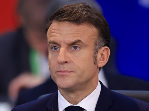 Makronun istefası yenidən GÜNDƏMDƏ