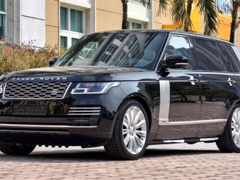 &ldquo;Range Rover&rdquo;dən 9400 dollar oğurlandı