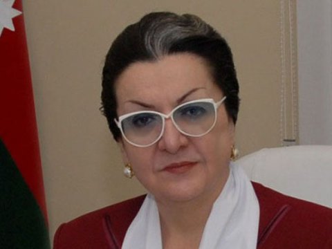 Lalə Şövkət hərəkət qabiliyyətini itirdi