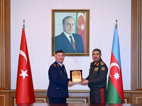 Zakir Həsənov&nbsp;kəşfiyyat generalı ilə görüşdü&nbsp;- FOTO