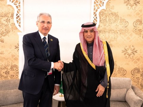 Muxtar Babayev səudiyyəli nazirlə iqlimin maliyyələşdirilməsini müzakirə etdi