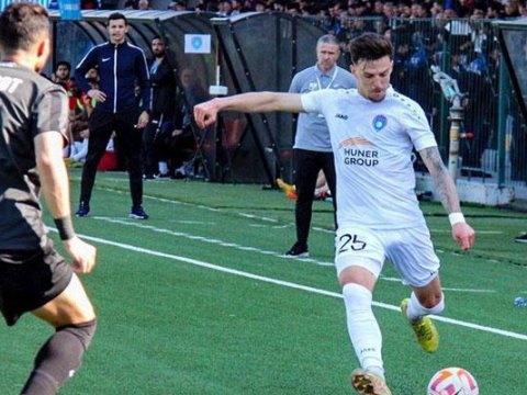 Matçda xəsarət alan futbolçunun son durumu AÇIQLANDI( YENİLƏNİB)&nbsp;