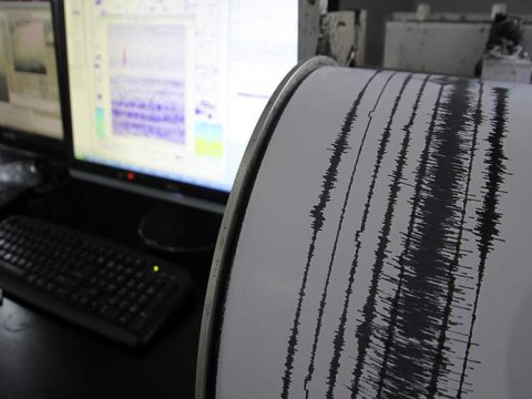 Hindistanda 5.3 bal gücündə ZƏLZƏLƏ