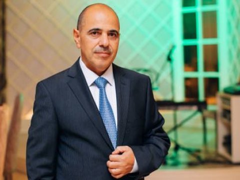 Təbii qabiliyyətinə xəyanət edən ADAM