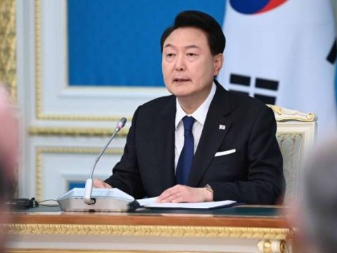 Koreya Prezidenti dövlətə xəyanətdə ittiham olunur