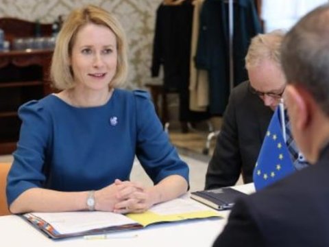 Ceyhun Bayramov Aİ-nin ali nümayəndəsi ilə regionu&nbsp;müzakirə etdi