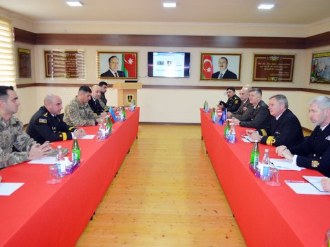 Orduda aparılan islahatlar müzakirə olundu