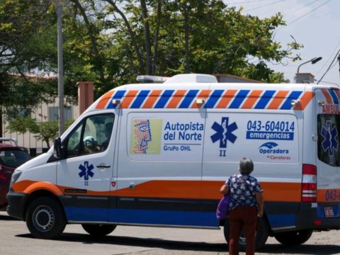 Daş parçası maşının üzərinə düşdü, ölənlər var - ANBAAN GÖRÜNTÜLƏR