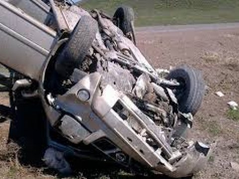 Hacıqabulda "Mercedes" aşdı - Ölən və yaralanan var