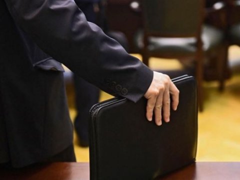 Mandatı ləğv olunan deputatlar - Onlar səlahiyyətləri niyə İTİRDİLƏR...