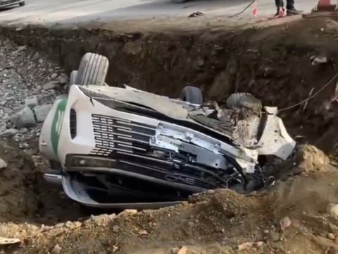 Vəndamda taksi aşdı - Hadisə yerindən GÖRÜNTÜLƏR